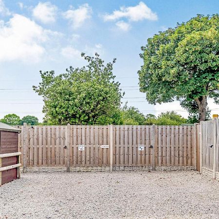 Ewe Two Villa Флинт Екстериор снимка